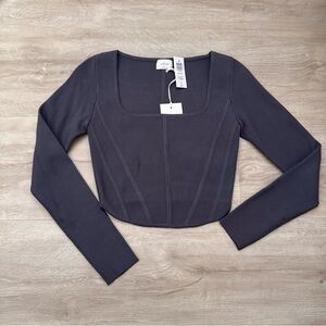 Aritzia Grey Cropped Sweater Wilfred NATALIE SWEATER